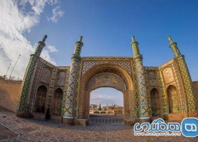 دروازه درب کوشک یکی از جاذبه های دیدنی استان قزوین است